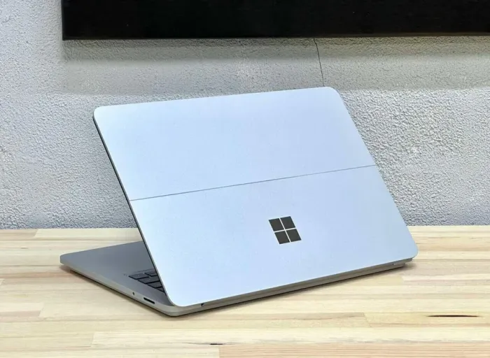 Ігровий ноутбук-трансформер Microsoft SurFace Laptop Studio / 14.3" (2400x1600) IPS Touch / Intel Core i7-11370H (4 (8) ядра по 3.3 - 4.8 GHz) / 32 GB DDR4 / 1000 GB SSD / nVidia GeForce RTX 3050 Ti, 4 GB GDDR6, 128-bit / WebCam / Win 11 Pro б/в - зображення 8