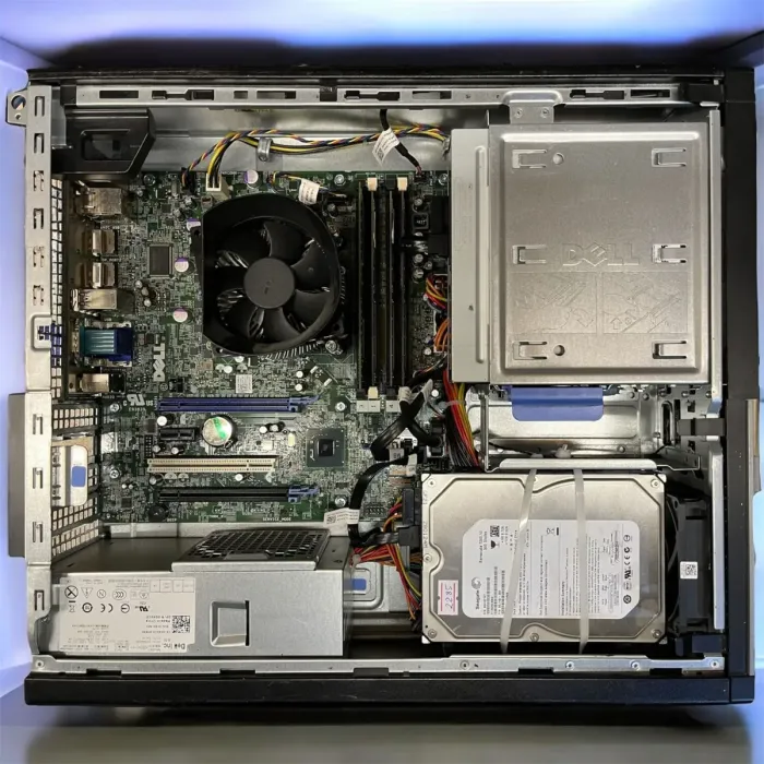 ПК Б-клас Dell OptiPlex 7010 DT / Intel Core i5-3550S (4 ядра 3.0 - 3.7 GHz) / 8 GB DDR3 / 500 GB HDD / Intel HD Graphics 2500 / DVD-RW б/в - зображення 5