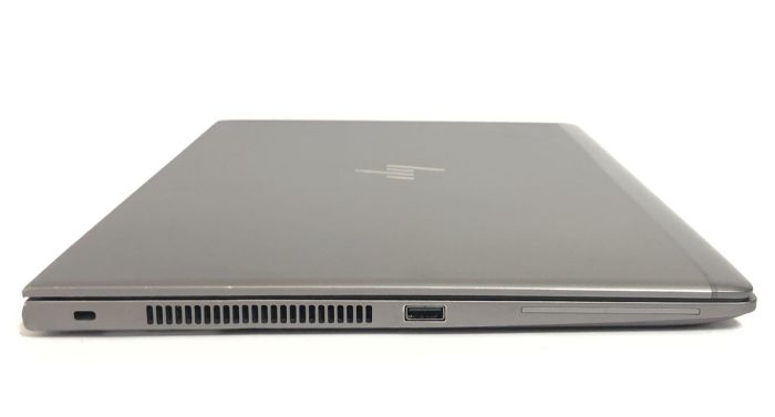 Ігровий ультрабук Б-класу HP ZBook 14u G6 / 14" (1920x1080) IPS / Intel Core i7-8665U (4 (8) ядра по 1,9 - 4,8 ГГц) / 16 ГБ DDR4 / 512 ГБ SSD NVMe / AMD Radeon Pro WX 3200, 4 ГБ GDDR5, 128-біт / WebCam / Win 11 Pro б/в - зображення 4