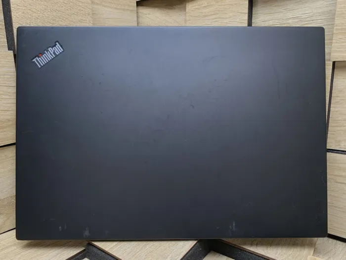 Ультрабук Lenovo ThinkPad T460s / 14" (2560x1440) IPS / Intel Core i5-6200U (2 (4) ядра по 2.3 - 2.8 GHz) / 8 GB DDR4 / 256 GB SSD M.2 / Intel HD Graphics 520 / WebCam / Fingerprint / Дві АКБ б/в - зображення 8