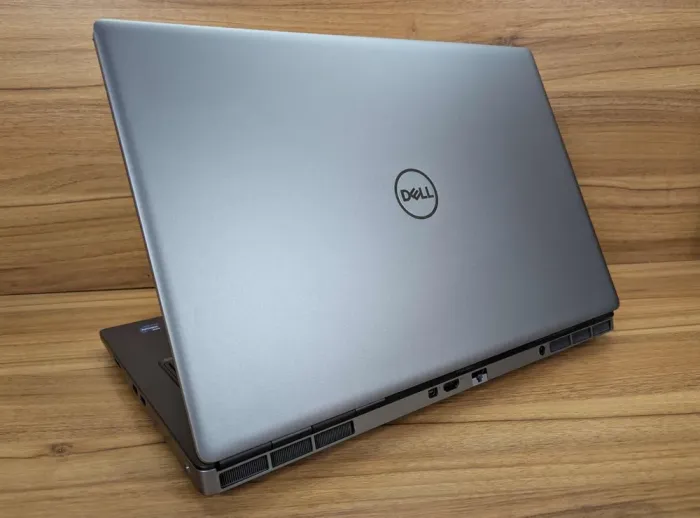 Мобільна робоча станція Dell Precision 7760 / 17.3" (3840x2160) IPS / Intel Xeon W-11855M (6 (12) ядер по 3.2 - 4.9 GHz) / 32 GB DDR4 / 1000 GB SSD / nVidia RTX A4000, 8 GB GDDR6, 256-bit / WebCam / Windows 11 б/в - зображення 6