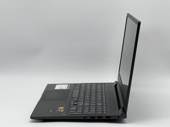 Ігровий ноутбук Б-класу HP Victus 16-s0077NR / 16.1" (1920x1080) IPS / AMD Ryzen 7 7840HS (8 (16) ядер по 3,8 - 5,1 ГГц) / 16 ГБ DDR5 / 1024 ГБ SSD / nVidia GeForce RTX 4050, 6 ГБ GDDR6, 96-біт / WebCam б/в - изображение 4