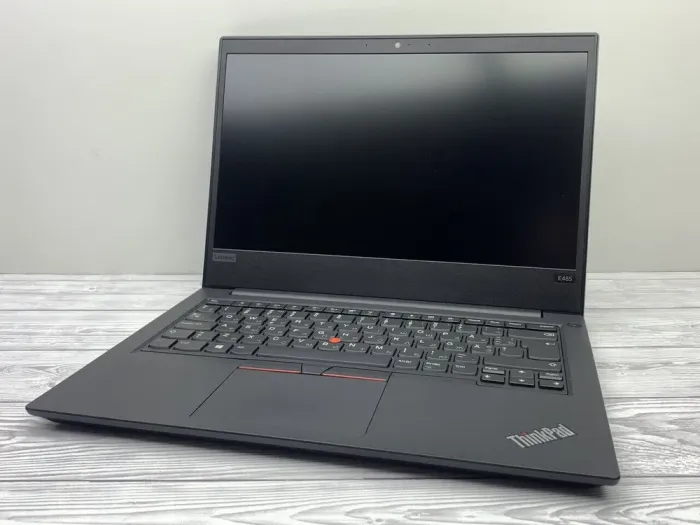 Ноутбук Б-клас Lenovo ThinkPad E485 / 14" (1920x1080) IPS / AMD Ryzen 5 2500U (4 (8) ядра по 2.0 - 3.6 GHz) / 16 GB DDR4 / 512 GB SSD / AMD Radeon Vega 8 Graphics / WebCam б/в - зображення 3