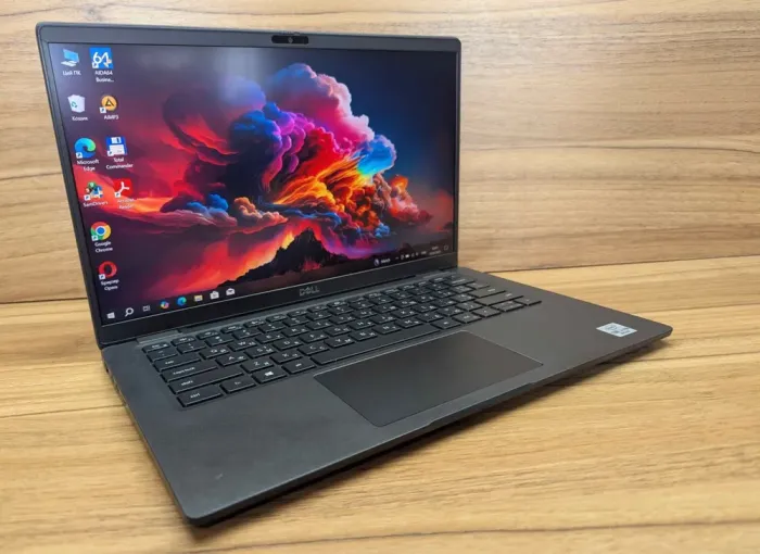 Ультрабук Б-клас Dell Latitude 7410 / 14" (1920x1080) IPS / Intel Core i7-10810U (6 (12) ядер по 1.1 - 4.9 GHz) / 16 GB DDR4 / 256 GB SSD / Intel UHD Graphics / WebCam / Windows 10 б/в - зображення 4