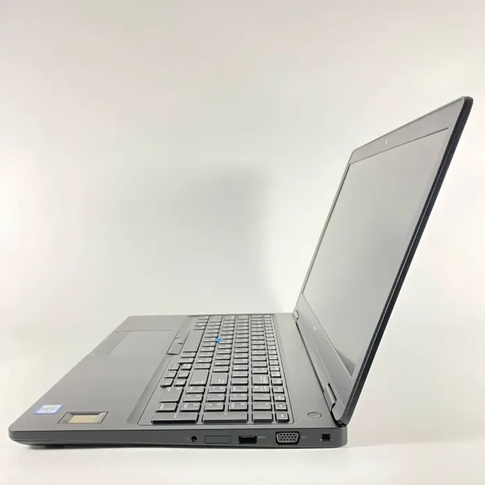Ноутбук Dell Latitude 5580 / 15.6" (1366x768) TN / Intel Core i5-6300U (2 (4) ядра по 2.4 - 3.0 GHz) / 16 GB DDR4 / 256 GB SSD / Intel HD Graphics 520 / TouchID / WebCam б/в - зображення 5