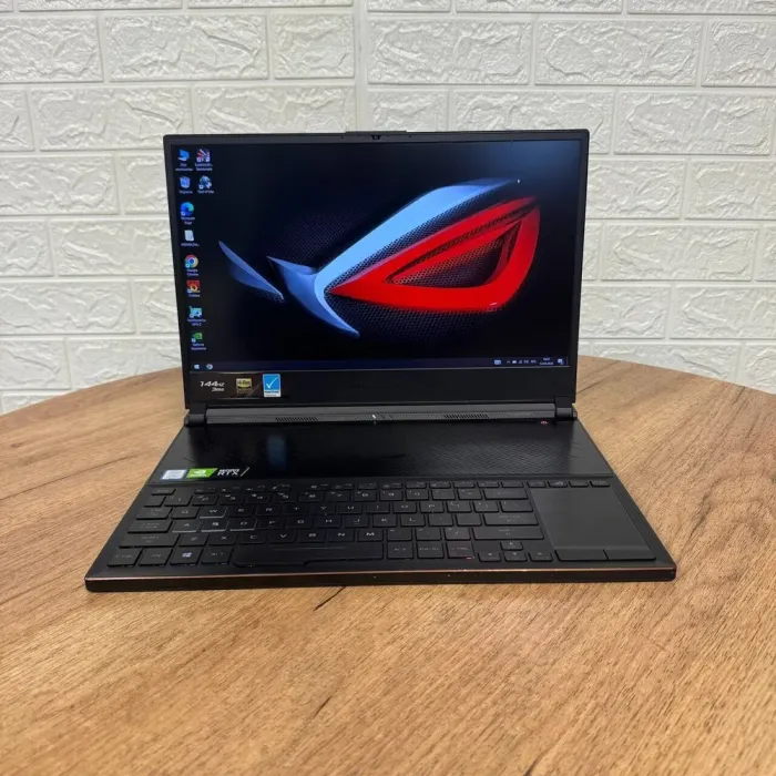 Ігровий ноутбук Б-клас Asus ROG Zephyrus GX531GW / 15.6" (1920x1080) IPS / Intel Core i7-9750H (6 (12) ядер по 2.6 - 4.5 GHz) / 16 GB DDR4 / 512 GB SSD / nVidia GeForce RTX 2070 Max-Q, 8 GB GDDR6, 256-bit / WebCam б/в - зображення 2