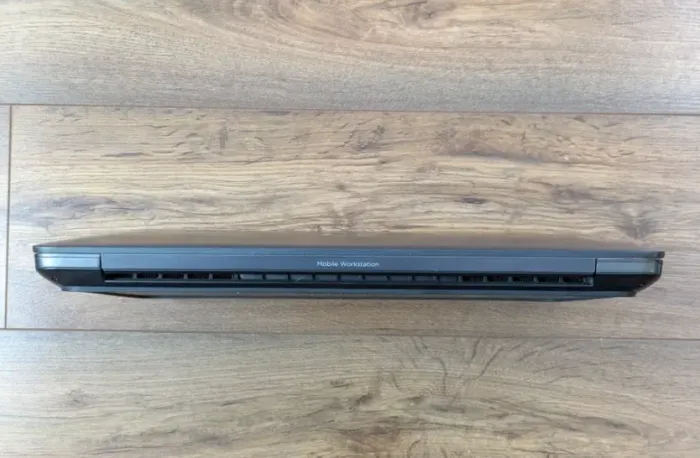 Мобільна робоча станція HP zBook Studio G3 / 15.6" (1920x1080) TN / Intel Core i7-6820HQ (4 (8) ядра по 2.7 - 3.6 GHz) / 16 GB DDR4 / 512 GB SSD / nVidia Quadro M1000M, 4 GB GDDR5, 128-bit / WebCam б/в - зображення 6