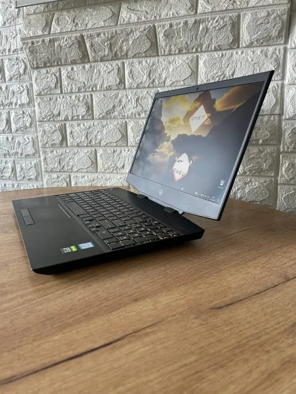 Ігровий ноутбук Б-клас HP Omen 15-dh1053nr / 15.6" (1920x1080) IPS / Intel Core i7-9750H (6 (12) ядер по 2.6 - 4.5 GHz) / 16 GB DDR4 / 512 GB SSD NVMe / nVidia GeForce RTX 2060, 6 GB GDDR6, 192-bit / WebCam б/в - зображення 4