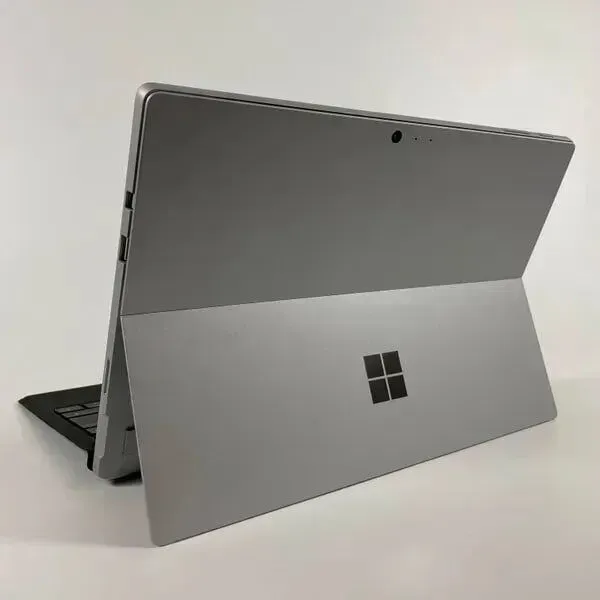 Нетбук-трансформер Microsoft Surface Pro 5 / 12.3" (2736x1824) IPS Touch / Intel Core i5-7300U (2 (4) ядра по 2.6 - 3.5 GHz) / 8 GB DDR3 / 256 GB SSD / Intel HD Graphics 620 / WebCam / TouchID б/в - зображення 7