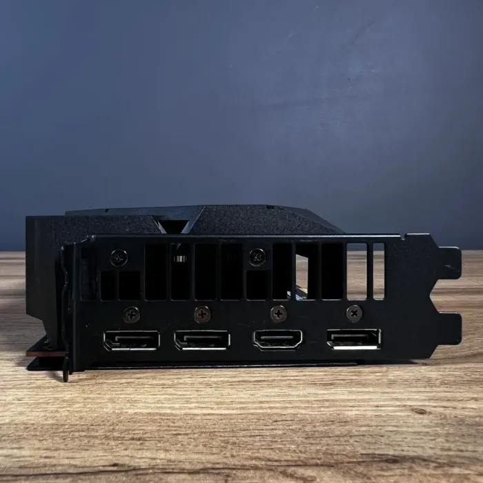 Дискретна відеокарта Asus Dual Radeon RX 5700 EVO OC, 8 GB GDDR6, 256-bit / 1x HDMI, 3x DisplayPort / (DUAL-RX5700-O8G-EVO) б/в - зображення 3