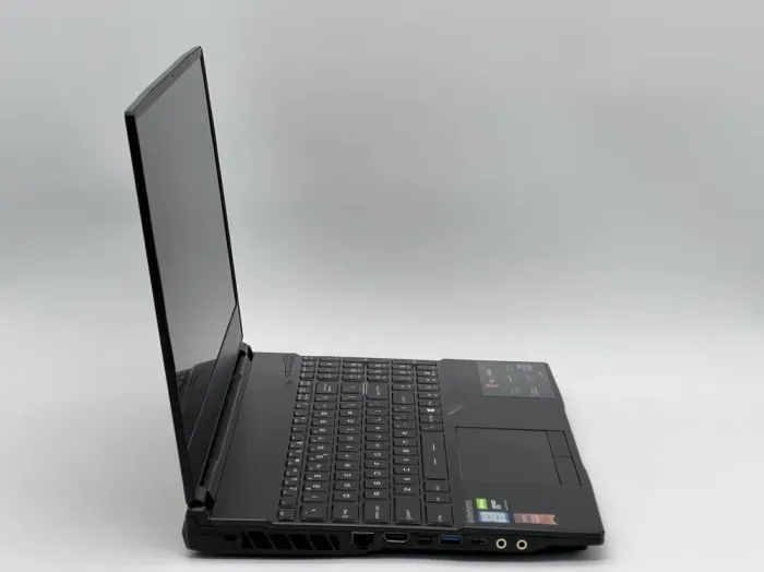 Ігровий ноутбук MSI GL65 9SDK / 15.6" (1920x1080) IPS / Intel Core i7-9750H (6 (12) ядер по 2.6 - 4.5 GHz) / 16 GB DDR4 / 480 GB SSD / nVidia GeForce GTX 1660 Ti, 6 GB GDDR6, 192-bit / WebCam б/в - зображення 3