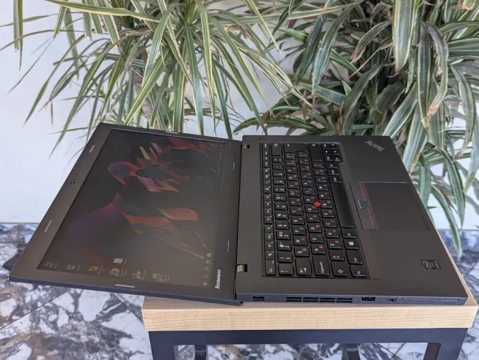 Ноутбук Б-клас Lenovo ThinkPad L450 / 14" (1366x768) TN / Intel Core i3-5005U (2 (4) ядра по 2.0 GHz) / 8 GB DDR3 / 128 GB SSD / Intel HD Graphics 5500 / WebCam б/в - зображення 7