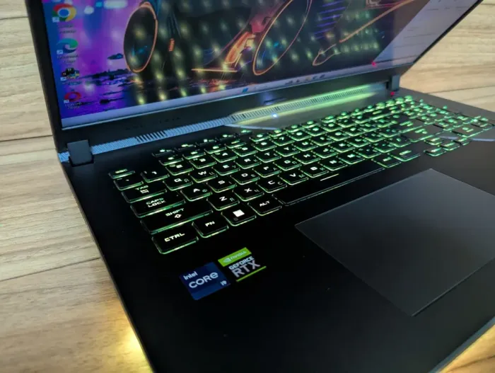 Ігровий ноутбук Asus ROG Strix Scar G733Z / 17.3" (2560x1440) IPS / Intel Core i9-12900H (14 (20) ядер по 3.8 - 5.0 GHz) / 32 GB DDR5 / 1000 GB SSD / nVidia GeForce RTX 3080, 8 GB GDDR6, 256-bit / HDMI / Windows 11 б/в - зображення 6