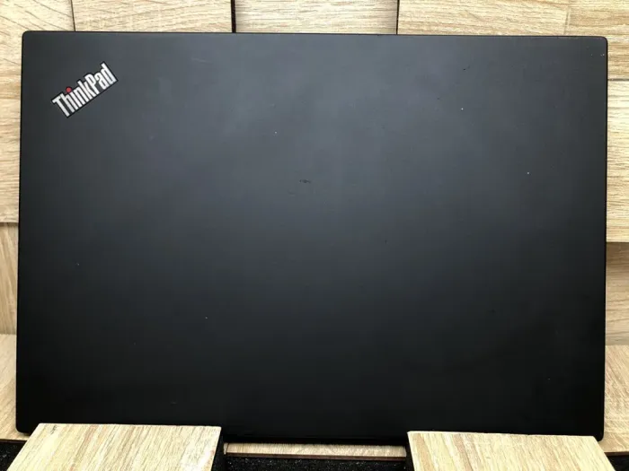 Ультрабук Lenovo ThinkPad T14 Gen 2 / 14" (1920x1080) IPS / Intel Core i5-1145G7 (4 (8) ядра по 2.6 - 4.4 GHz) / 16 GB DDR4 / 256 GB SSD M.2 / Intel Iris Xe Graphics / WebCam / HDMI б/в - зображення 8