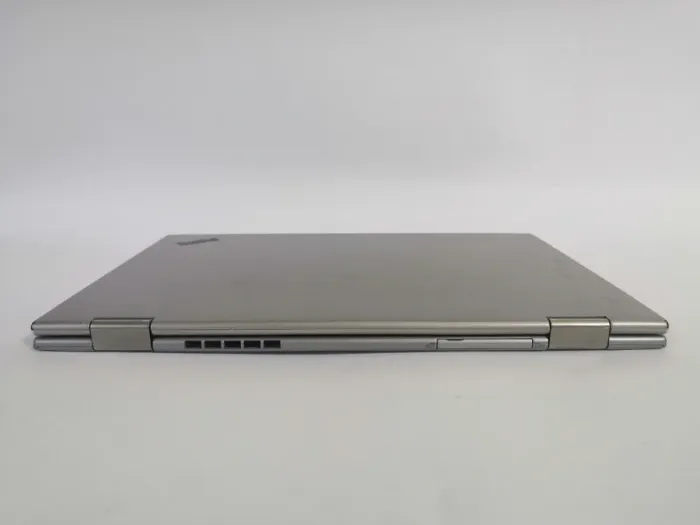 Ультрабук-трансформер Б-клас Lenovo ThinkPad X1 Yoga G3 / 14" (2560x1440) IPS Touch / Intel Core i5-8350U (4 (8) ядра по 1.7 - 3.6 GHz) / 8 GB DDR3 / 256 GB SSD / Intel UHD Graphics 620 / WebCam / Win 10 Pro б/в - зображення 3