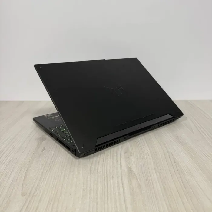 Ігровий ноутбук Asus TUF Gaming A15 FA507NU / 15.6" (1920x1080) IPS / AMD Ryzen 5 7535HS (6 (12) ядер по 3,3 - 4,55 ГГц) / 16 ГБ DDR5 / 512 ГБ SSD NVMe / nVidia GeForce RTX 4050, 6 ГБ GDDR6, 96-біт / WebCam б/в - зображення 6