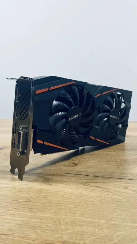 Дискретна відеокарта AMD Gigabyte Radeon RX 570 Gaming, 4 GB GDDR5, 256-bit (GV-RX570GAMING-4GD) / 1x DVI, 1x HDMI, 3x DP б/в - зображення 6