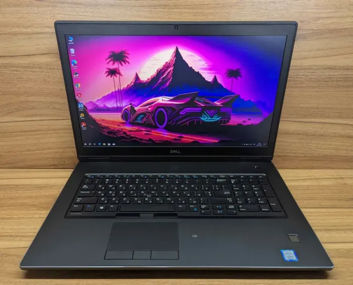 Мобільна робоча станція Dell Precision 7730 / 17.3" (1920x1080) IPS / Intel Core i7-8850H (6 (12) ядер по 2.6 - 4.3 GHz) / 32 GB DDR4 / 512 GB SSD / nVidia Quadro P5200, 16 GB GDDR5, 256-bit / WebCam / TouchID / Windows 10 б/в - зображення 2