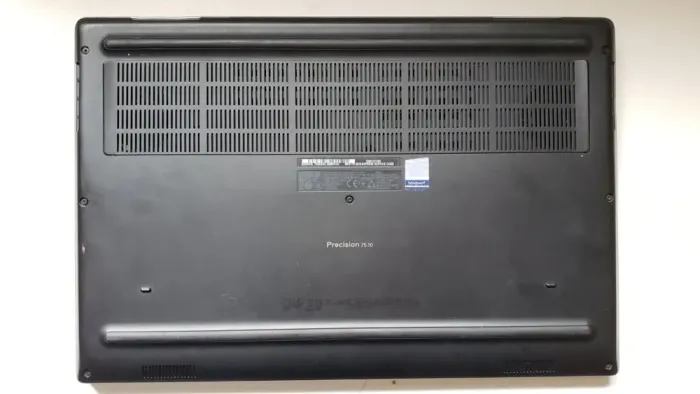 Мобільна робоча станція Dell Precision 7530 / 15.6" (1920x1080) IPS / Intel Core i7-8850H (6 (12) ядер по 2.6 - 4.3 GHz) / 32 GB DDR4 / 128 GB SSD M.2 + 512 GB SSD M.2 / nVidia Quadro P2000, 4 GB GDDR5, 128-bit / WebCam б/в - зображення 8