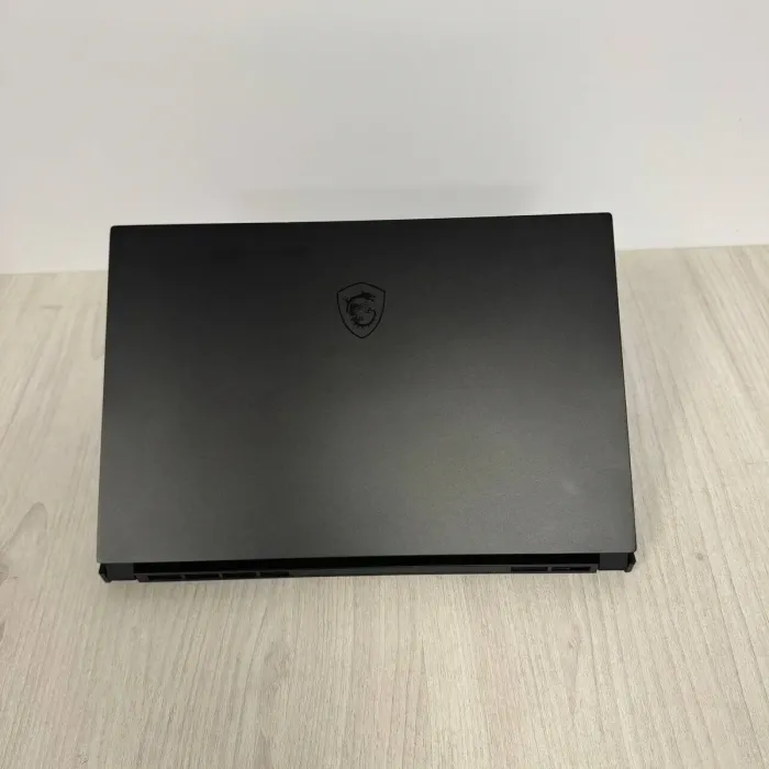 Ігровий ноутбук MSI Creator 15 A11UH / 15,6" (1920x1080) IPS / Intel Core i7-11800H (8 (16) ядер по 1,9 - 4,6 ГГц) / 16 ГБ DDR4 / 512 ГБ SSD / nVidia GeForce RTX 3080, 8 ГБ GDDR6, 256-біт / Веб-камера б/в - зображення 7