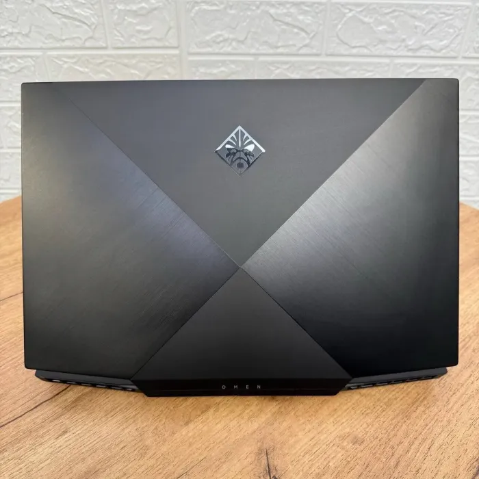 Ігровий ноутбук Б-клас HP Omen 15-dh1088nr / 15.6" (1920x1080) IPS / Intel Core i5-10300H (4 (8) ядра по 2.5 - 4.5 GHz) / 16 GB DDR4 / 500 GB SSD / nVidia GeForce RTX 2060, 6 GB GDDR6, 192-bit / WebCam б/в - зображення 3