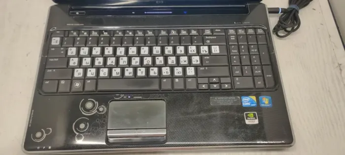 Ноутбук Б-класс HP Pavilion dv6-2114TX / 15.6" TN / Core i5-540M (2(4) ядра по 2.53-3.07 GHz) / 4GB DDR3 / 240GB SSD / GeForce GT 230M, 1 GB GDDR3, 128bit / АКБ не держит б/в - зображення 3