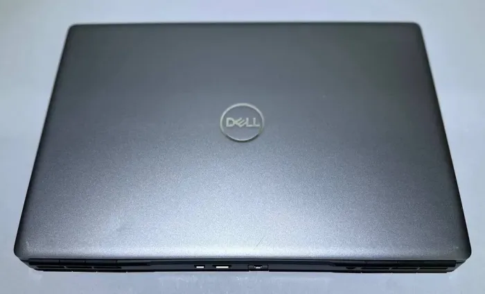 Ноутбук Dell Precision 7550 / 15.6" (1920x1080) IPS / Intel Core i7-10750H (6 (12) ядер по 2.6 - 5.0 GHz) / 32 GB DDR4 / 512 GB SSD / Intel UHD Graphics / WebCam б/в - зображення 4