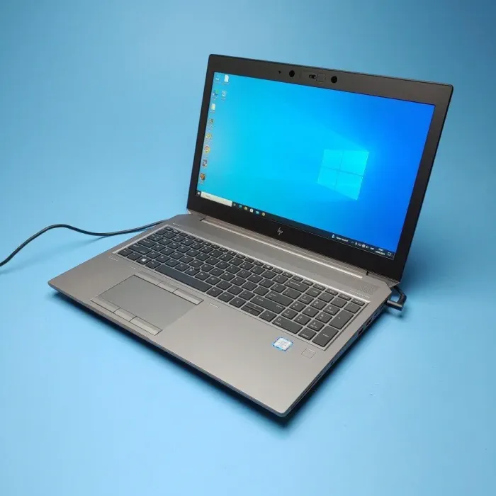 Мобільна робоча станція Б-клас HP ZBook Studio G5 / 15.6" (1920x1080) IPS / Intel Core i7-8850H (6 (12) ядер по 2.6 - 4.3 GHz) / 16 GB DDR4 / 480 GB SSD / nVidia Quadro P1000, 4 GB DDR5, 128-bit / WebCam / Win 10 Pro б/в - зображення 2