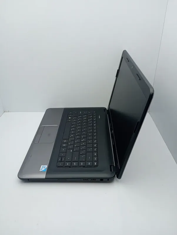 Ноутбук HP 650 / 15.6" (1366x768) TN / Intel Pentium 2020M (2 ядра по 2.4 GHz) / 6 GB DDR3 / 320 GB HDD / Intel HD Graphics 4000/ WebCam б/в - зображення 6