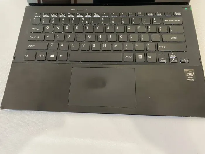 Ноутбук Б-клас Sony Vaio SVP132A1CM / 13.1" (1920x1080) TN Touch / Intel Core i5-4200U (2 (4) ядра по 1.6 - 2.6 GHz) / 4 GB DDR3 / 128 GB SSD / Intel HD Graphics 4400 / WebCam б/в - зображення 5