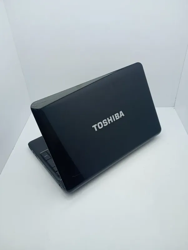 Ноутбук Toshiba L650 / 15.6" (1366x768) TN / Intel Core i5-430M (2 (4) ядра по 2.26 - 2.53 GHz) / 6 GB DDR3 / 500 GB HDD / AMD Radeon HD 5000, 1 GB DDR3, 128-bit / WebCam б/в - зображення 8