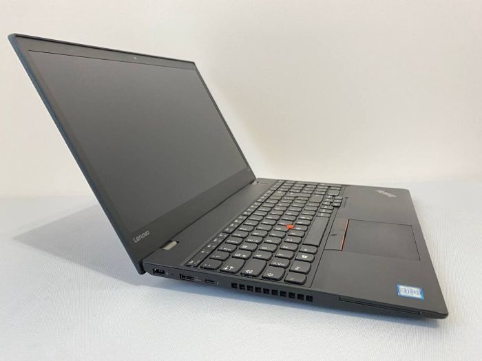 Ультрабук Б-клас Lenovo ThinkPad T570 / 15.6" (1920x1080) IPS / Intel Core i5-7300U (2 (4) ядра по 2.6 - 3.5 GHz) / 8 GB DDR4 / 240 GB SSD / Intel HD Graphics 620 / WebCam б/в - зображення 7