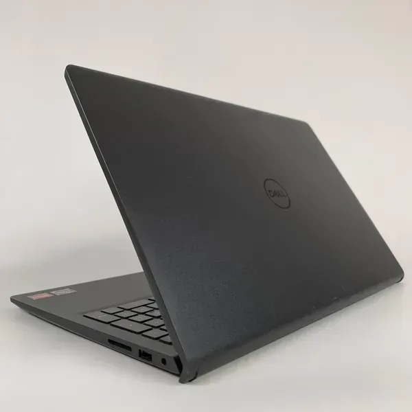 Ноутбук Dell Inspiron 15 3525 / 15.6" (1920x1080) IPS / AMD Ryzen 7 5825U (8 (16) ядер по 2.0 - 4.5 GHz) / 16 GB DDR4 / 512 GB SSD / AMD Radeon Vega 8 / WebCam / HDMI б/в - зображення 6