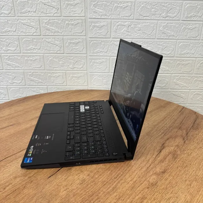 Ігровий ноутбук Б-клас Asus TUF Dash F15 FX517ZR / 15.6" (1920x1080) IPS / Intel Core i7-12650H (10 (16) ядер по 3.5 - 4.7 GHz) / 16 GB DDR5 / 1000 GB SSD NVMe / nVidia GeForce RTX 3070, 8 GB GDDR6, 256-bit / WebCam б/в - зображення 5