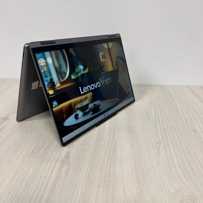 Ультрабук-трансформер Lenovo Yoga 7 14AHP9 / 14" (1920x1200) IPS Touch / AMD Ryzen 5 8640HS (6 (12) ядер по 3.5 - 4.9 GHz) / 8 GB DDR5 / 512 GB SSD NVMe / AMD Radeon 760M Graphics / WebCam б/в - зображення 6