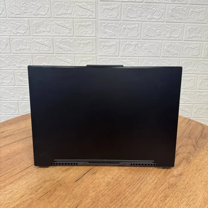 Ігровий ноутбук Б-клас Asus TUF Dash F15 FX517ZR / 15.6" (1920x1080) IPS / Intel Core i7-12650H (10 (16) ядер по 3.5 - 4.7 GHz) / 16 GB DDR5 / 1000 GB SSD NVMe / nVidia GeForce RTX 3070, 8 GB GDDR6, 256-bit / WebCam б/в - зображення 3