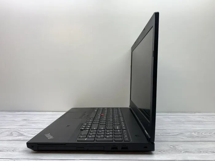 Ультрабук Б-клас Lenovo ThinkPad L560 / 15.6" (1366x768) TN / Intel Core i5-6300U (2 (4) ядра по 2.4 - 3.0 GHz) / 8 GB DDR3 / 240 GB SSD / Intel HD Graphics 520 / WebCam б/в - зображення 7