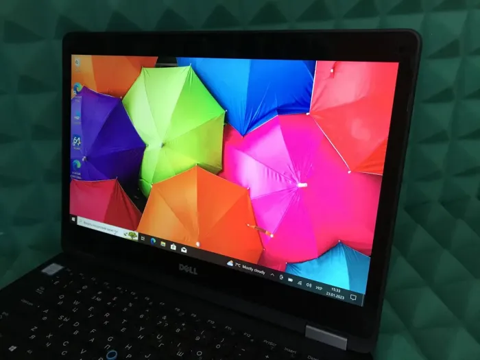 Ультрабук Dell Latitude E7470 / 14" IPS Touch / Core i5-6300U (2(4) ядра по 2.4-3GHz) / 8GB DDR4 / 120GB SSD M.2 / HD Graphics 520 / WebCam / HDMI / miniDP / Win 10 б/в - зображення 3