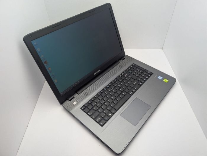 Ноутбук Medion Akoya P7641 / 17.3" (1600x900) TN / Intel Core i5-6200U (2 (4) ядра по 2.3 - 2.8 GHz) / 16 GB DDR3 / 256 GB SSD / nVidia GeForce 930M, 2 GB GDDR3, 64-bit / WebCam / DVD-ROM б/в - зображення 6