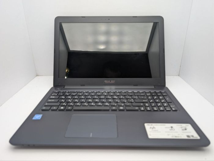 Ноутбук Asus E502M / 15.6" (1366x768) TN / Intel Celeron N2940 (4 ядра по 1.83 - 2.25 GHz) / 4 GB DDR3 / 120 GB SSD / Intel HD Graphics 505 / WebCam б/в - зображення 3