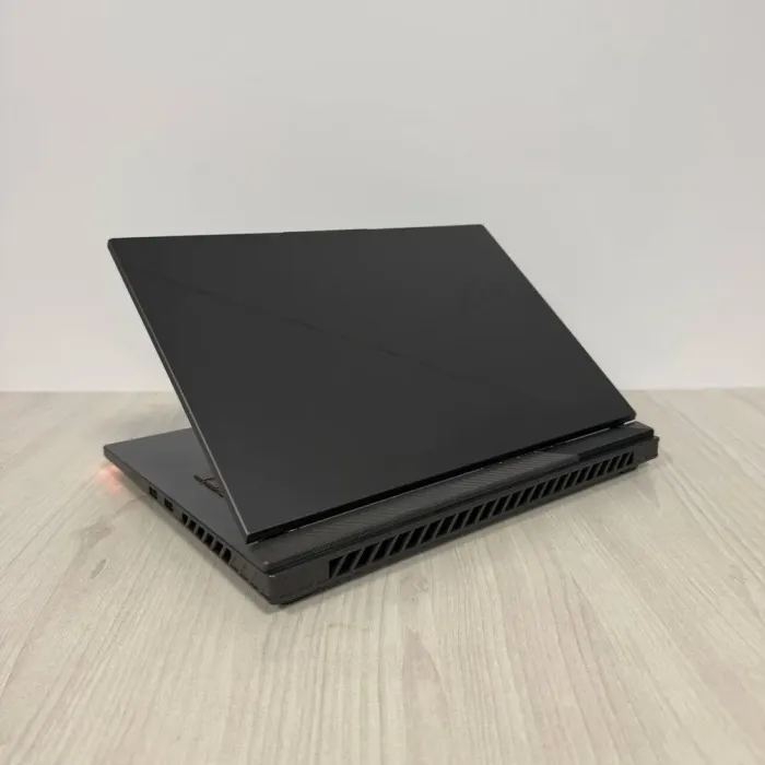 Ігровий ноутбук Asus ROG Strix G16 G614JIR / 16" (2560x1600) IPS / Intel Core i9-14900HX (24 (32) ядра по 2,2 - 5,7 ГГц) / 16 ГБ DDR5 / 1000 ГБ SSD NVMe / nVidia GeForce RTX 4070, 8 ГБ GDDR6, 128-bit / WebCam б/в - зображення 6