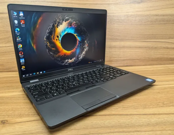 Ігровий ноутбук Dell Precision 3540 / 15.6" (1920x1080) IPS / Intel Core i5-8365U (4 (8) ядра по 1.6 - 4.1 GHz) / 16 GB DDR4 / 480 GB SSD / AMD Radeon Pro WX 2100, 2 GB GDDR5, 64-bit / WebCam / Windows 10 б/в - зображення 4