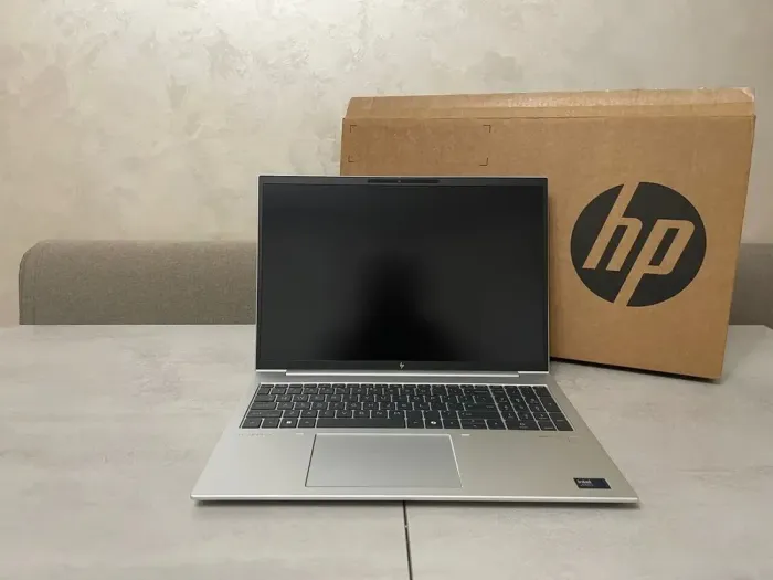 Ультрабук HP EliteBook 860 G11 / 16" (1920x1200) IPS / Intel Core Ultra 7 165U (12 (14) ядер по 1.7 - 4.9 GHz) / 16 GB DDR5 / 512 GB SSD M.2 / Intel Graphics / WebCam / Fingerprint / HDMI б/в - зображення 5