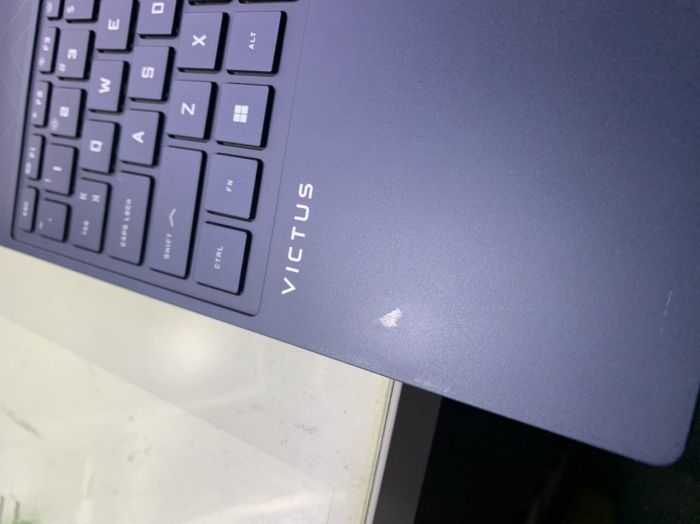 Ігровий ноутбук HP Victus 15-fb2000nr / 15,6" (1920x1080) IPS / AMD Ryzen 7 8845HS (8 (16) ядер по 3,8 - 5,1 ГГц) / 16 ГБ DDR5 / 960 ГБ SSD / nVidia GeForce RTX 4060, 8 ГБ GDDR6, 128-біт / Веб-камера б/в - зображення 6