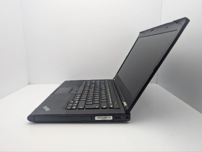 Ноутбук Lenovo ThinkPad T430 / 14" (1600x900) TN / Intel Core i5-3320M (2 (4) ядра по 2.6 - 3.3 GHz) / 8 GB DDR3 / 120 GB SSD / Intel HD Graphics 4000 / WebCam б/в - зображення 5