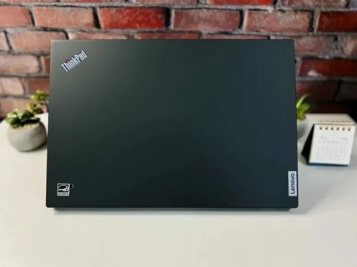 Ультрабук Lenovo ThinkPad T14s Gen 2 / 14" (1920x1080) IPS Touch / Intel Core i7-1185G7 (4 (8) ядра по 3.0 - 4.8 GHz) / 32 GB DDR4 / 512 GB SSD M.2 / Intel Iris Xe Graphics / WebCam / Win 11 Pro б/в - зображення 8