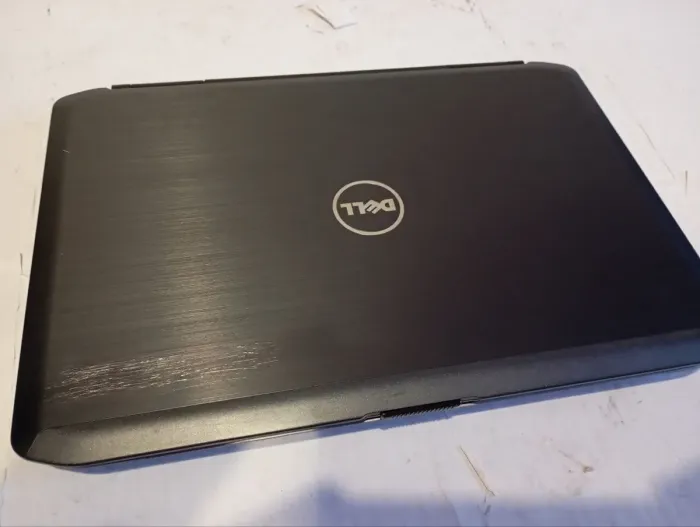 Ноутбук Б-клас Dell Latitude E5430 / 14" (1366x768) TN / Intel Core i5-3210M (2 (4) ядра по 2.5 - 3.1 GHz) / 8 GB DDR3 / 120 GB SSD / Intel HD Graphics 4000 / WebCam / DVD-RW б/в - зображення 3