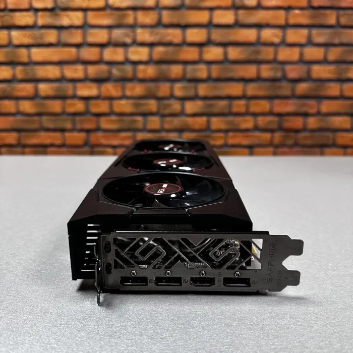 Дискретна відеокарта Sapphire Radeon RX 5700 8Gb Pulse Triple-X, 8 GB GDDR6, 256-bit / 1x HDMI, 3x DisplayPort / (11294-07) б/в - зображення 3