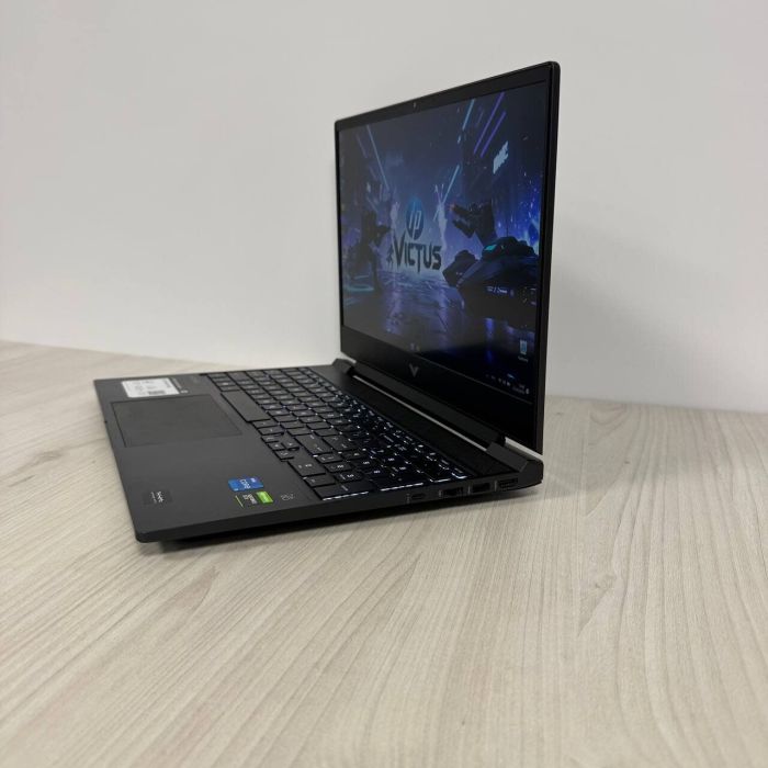Ігровий ноутбук Б-клас HP Victus Gaming 15-fa0031dx / 15.6" (1920x1080) IPS / Intel Core i5-12450H (8 (12) ядер по 3.3 - 4.4 GHz) / 8 GB DDR4 / 512 GB SSD NVMe / nVidia GeForce GTX 1650, 4 GB GDDR5, 128-bit / WebCam б/в - зображення 5