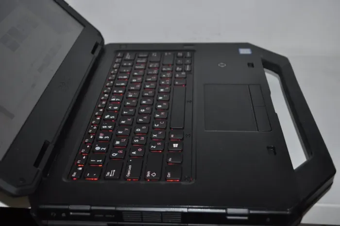Захищений ноутбук Dell Latitude 5414 Rugged / 14" (1366x768) TN / Intel Core i5-6300U (2 (4) ядра по 2.4 - 3.0 GHz) / 16 GB DDR4 / 256 GB SSD / Intel HD Graphics 520 / WebCam / Wi-Fi / Windows 11 Pro б/в - зображення 9